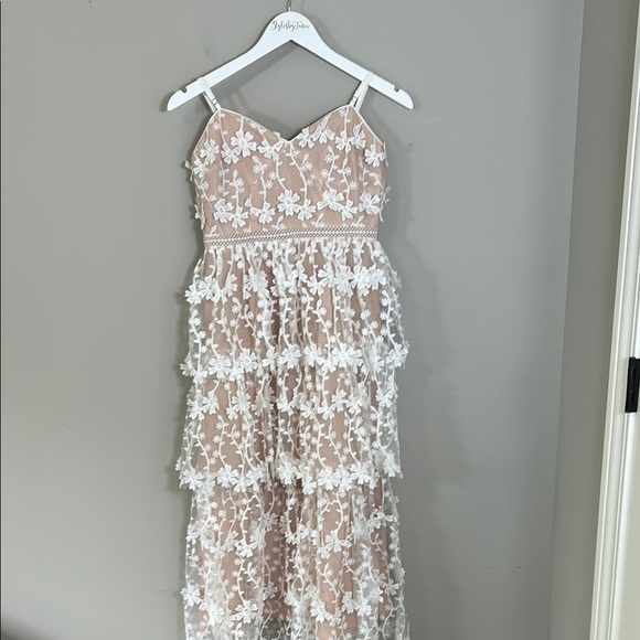 Endless Rose Crochet Layered Midi Dress White Sweetheart neckline Lined Sz S - Picture 3 of 16